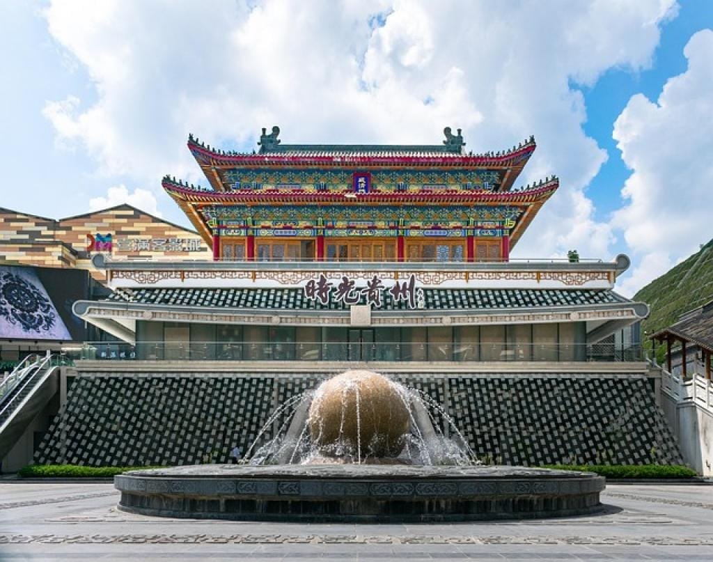 17690502665092cmlXv6cbHN inpost image