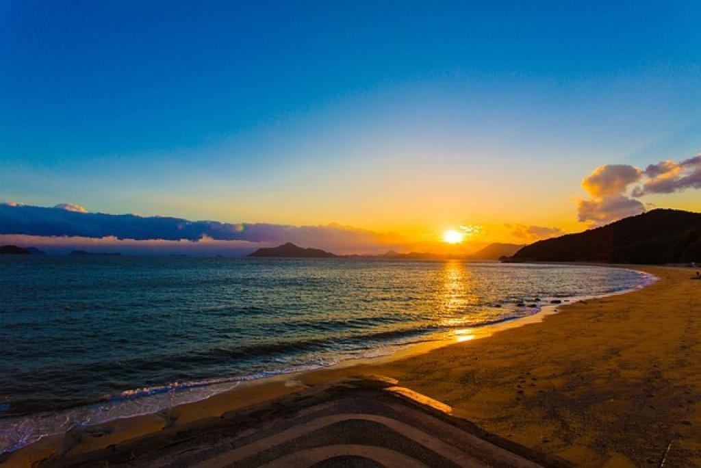 17719016485313L6gsDcUNqR inpost image